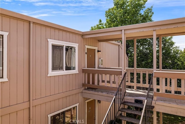 2240 Notre Dame Blvd Unit 6, Chico, CA 95928 - property entrance with a deck