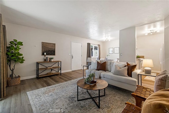 2240 Notre Dame Blvd Unit 6, Chico, CA 95928 - living area with wood finished floors and baseboards