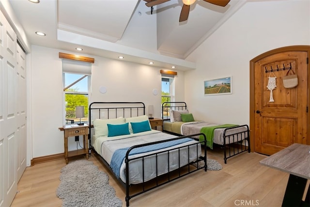 40125 Camino Del Vino, Temecula, CA 92592 - bedroom with light wood-style flooring, recessed lighting, lofted ceiling, a ceiling fan, and baseboards