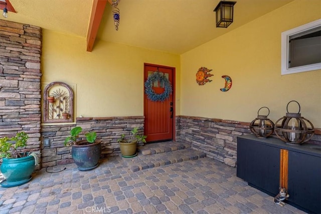 1264 Vista Del Osos, Los Osos, CA 93402 - doorway to property featuring stone siding and stucco siding