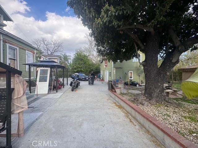 850 E Columbia Ave, Pomona, CA 91767 - view of street featuring curbs