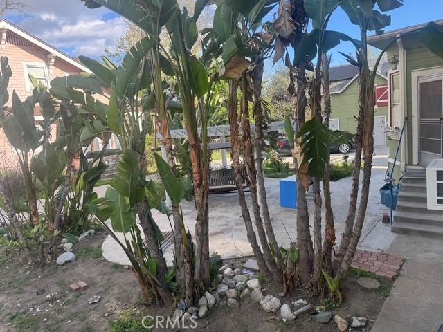 850 E Columbia Ave, Pomona, CA 91767 - view of property exterior with a patio area