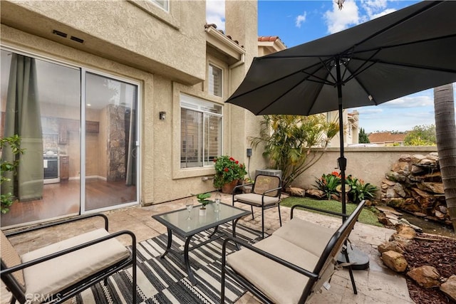 11034 Creekbridge Pl, San Diego, CA 92128 - view of patio featuring fence