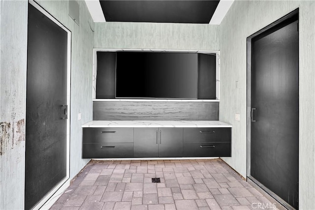 9218 Encino Ave, Northridge, CA 91325 - view of closet