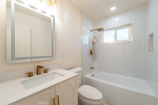 818 Invergarry St, Glendora, CA 91741 - full bath featuring toilet, shower / bathtub combination, vanity, and recessed lighting