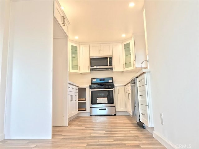 14253 Gilmore St Unit A, Van Nuys, CA 91401 - photo 5