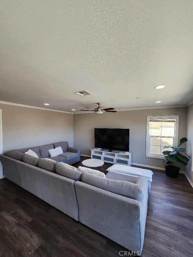 4166 Isabella Cir, Lake Elsinore, CA 92530 - photo 7