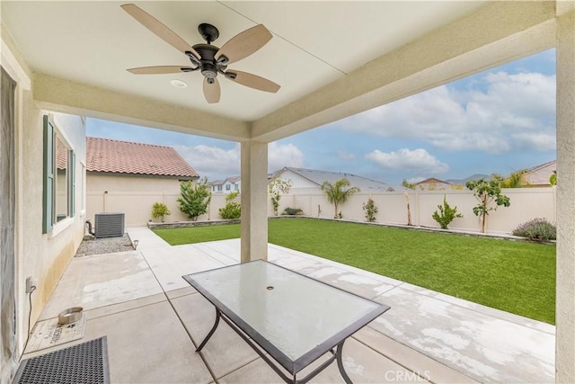 29652 Falcon Hill Dr, Menifee, CA 92584 - view of patio / terrace with a ceiling fan
