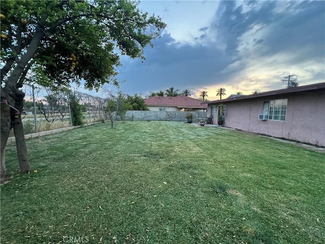 527 E King St, Rialto, CA 92376 - view of yard