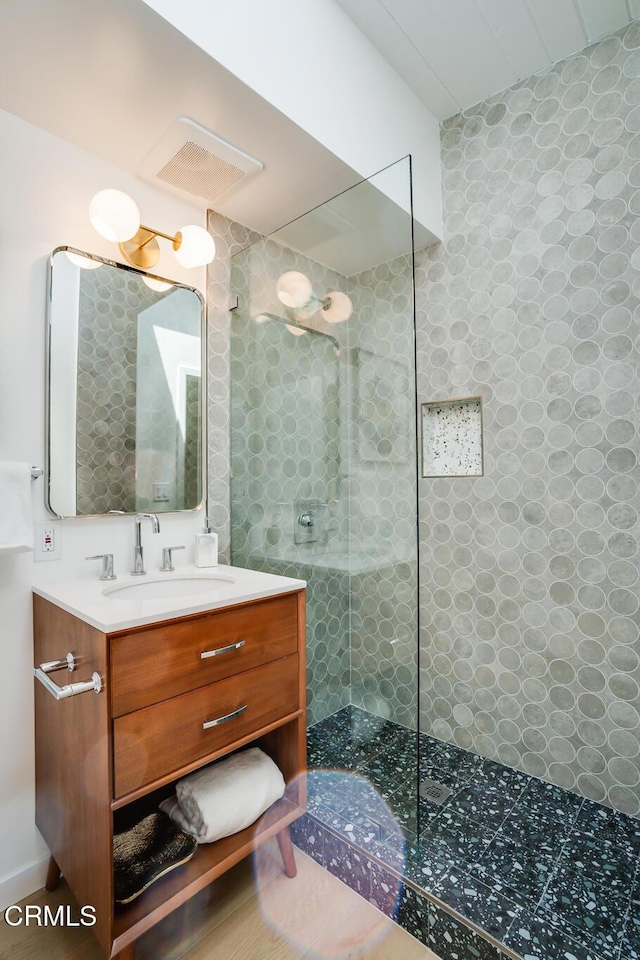 2839 N Davis Way, Palm Springs, CA 92262 - full bath with walk in shower and vanity