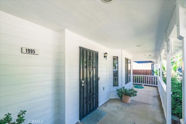 1995 E Valley Forge Ave, Tulare, CA 93274 - property entrance with covered porch