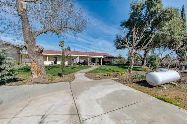 view of property's community with a yard