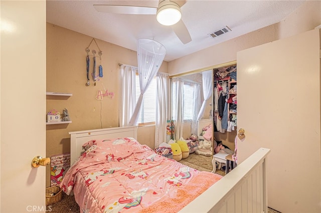 bedroom featuring ceiling fan
