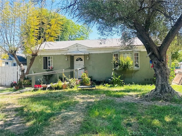 1196 N Hamilton Blvd, Pomona, CA 91768 - bungalow-style home featuring stucco siding