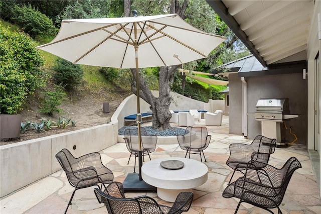 3818 Hollyline Ave, Sherman Oaks, CA 91423 - view of patio featuring area for grilling and outdoor lounge area