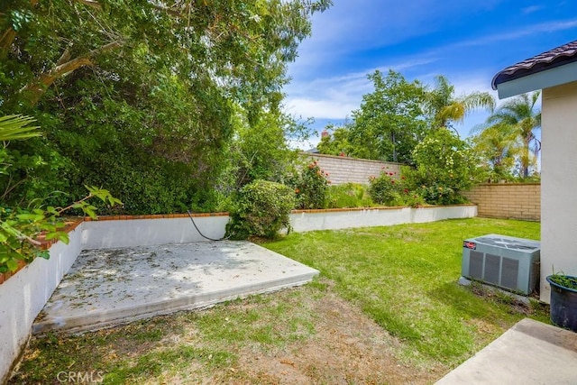 25681 Westover Cir, Lake Forest, CA 92630 - view of yard featuring a patio and central AC