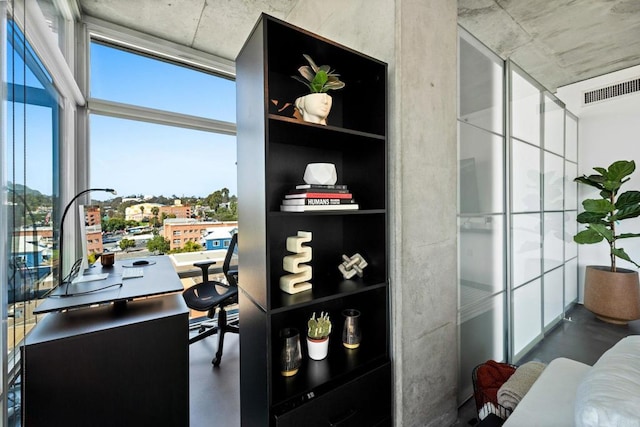 1080 Park Blvd Unit 701, San Diego, CA 92101 - detailed view of a desk