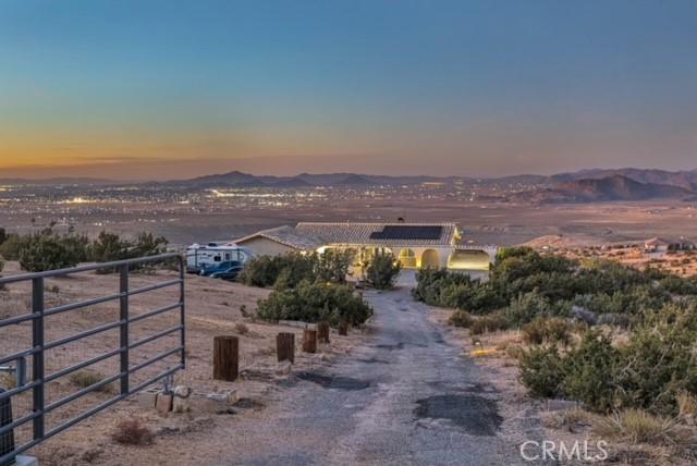 25624 Castlerock Rd, Apple Valley, CA 92308 - view of mountain background