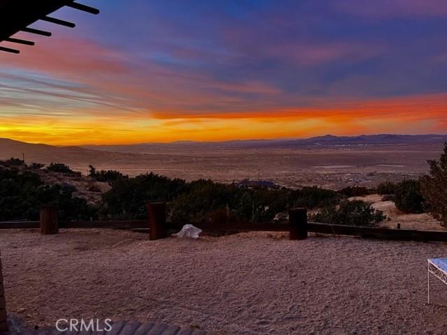 25624 Castlerock Rd, Apple Valley, CA 92308 - view of yard featuring a mountain view