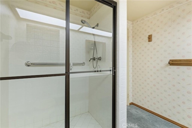 537 Avenida Buenos Aires, San Clemente, CA 92672 - bathroom with a shower stall and wallpapered walls