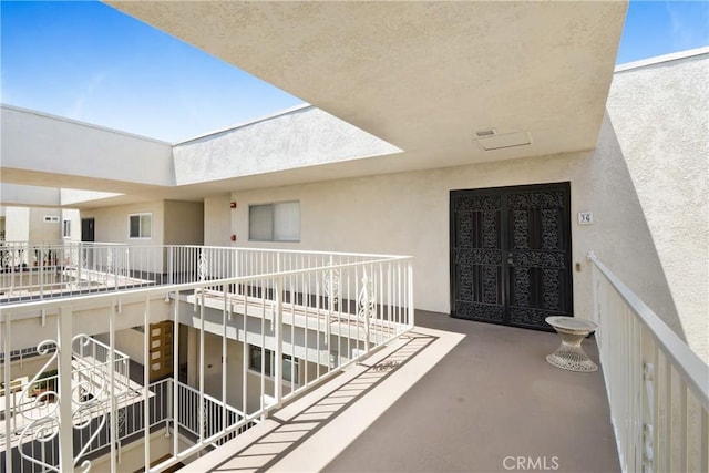 2384 Via Mariposa W Unit 3G, Laguna Woods, CA 92637 - view of balcony
