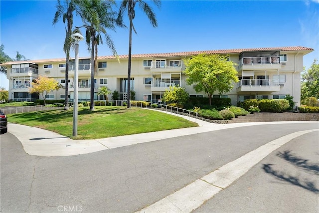 2384 Via Mariposa W Unit 3G, Laguna Woods, CA 92637 - view of apartment building / complex