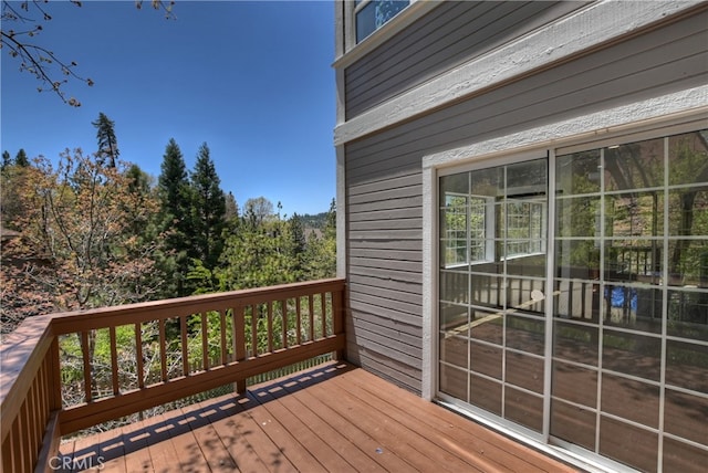 27757 N Bay Rd, Lake Arrowhead, CA 92352 - view of deck