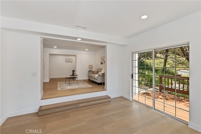 27757 N Bay Rd, Lake Arrowhead, CA 92352 - entryway with wood finished floors, recessed lighting, and baseboards