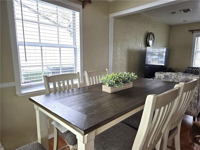 2149 Clover St, Simi Valley, CA 93065 - view of dining area