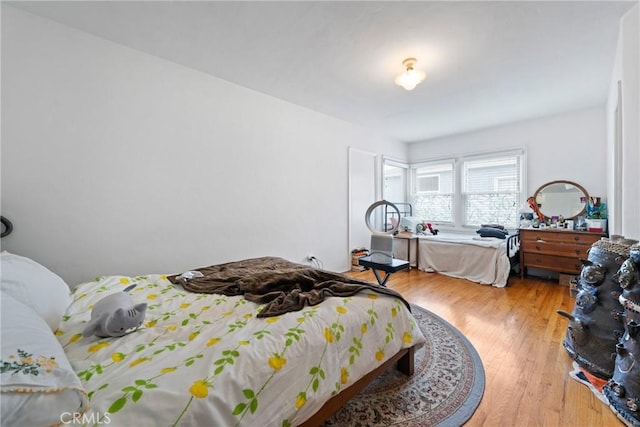 1801 N Ross St, Santa Ana, CA 92706 - bedroom featuring light wood finished floors