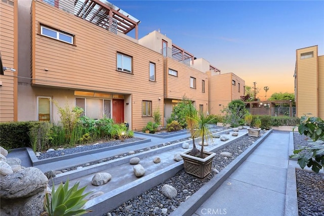 53 N Oak Ave Unit 5, Pasadena, CA 91107 - view of home's community