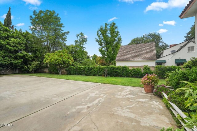 1525 Waverly Rd, San Marino, CA 91108 - view of patio / terrace