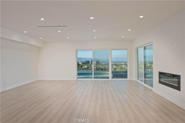 5099 Llano Dr, Woodland Hills, CA 91364 - photo 16