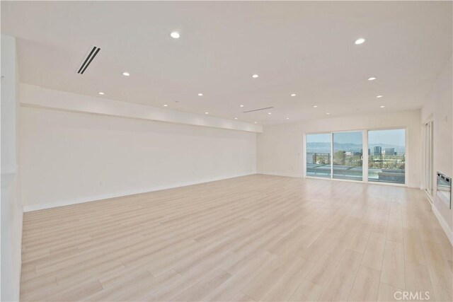 5099 Llano Dr, Woodland Hills, CA 91364 - photo 17
