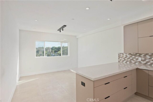 5099 Llano Dr, Woodland Hills, CA 91364 - photo 26