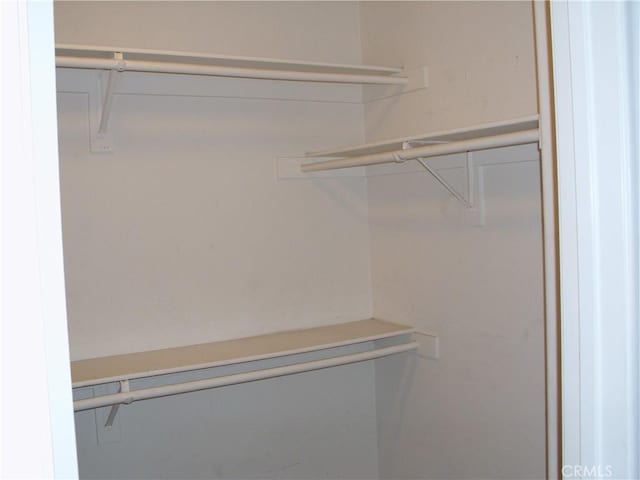 1110 Laurelhurst, San Jacinto, CA 92582 - view of walk in closet