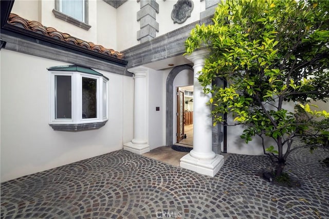339 Via Lido Soud, Newport Beach, CA 92663 - doorway to property with stucco siding