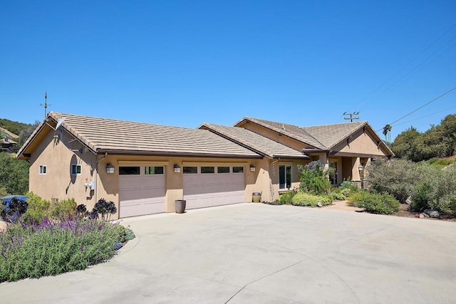 2021 Willow Glen Rd, Fallbrook, CA 92028 - single story home featuring stucco siding, a garage, concrete driveway, and a tiled roof