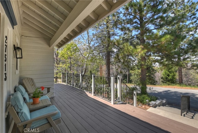 27513 St Bernard Ln, Lake Arrowhead, CA 92352 - deck with view of wooded area