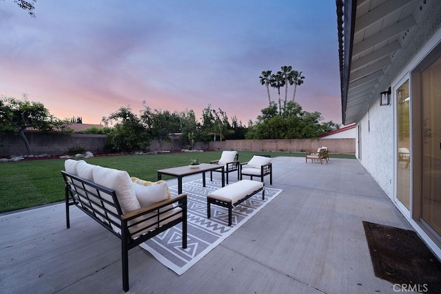 2610 King Way, Claremont, CA 91711 - view of patio featuring an outdoor hangout area
