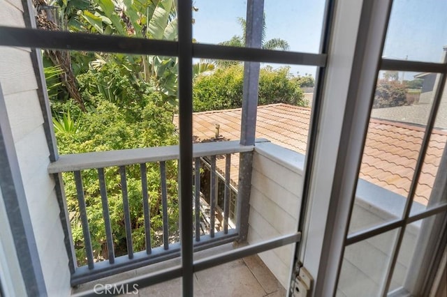 2707 S El Camino Real, San Clemente, CA 92672 - doorway with tile patterned flooring