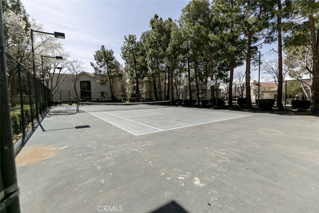 2807 W W Ave K12, Unit 256, Lancaster, CA 93536 - view of tennis court with fence