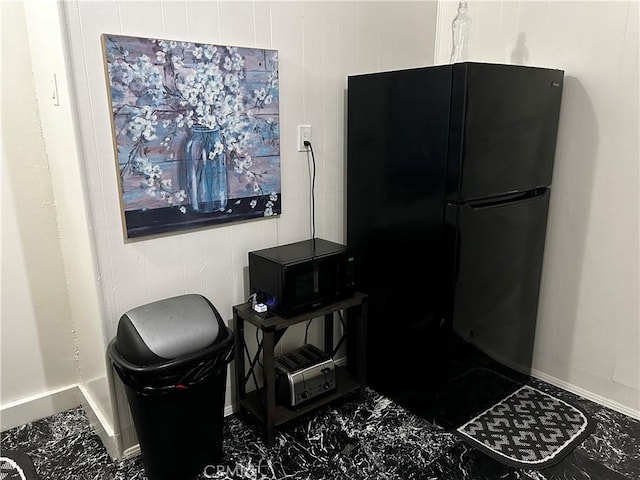 4727 Oakwood Ave, Los Angeles, CA 90004 - photo 13