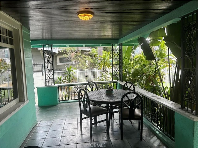4727 Oakwood Ave, Los Angeles, CA 90004 - photo 2