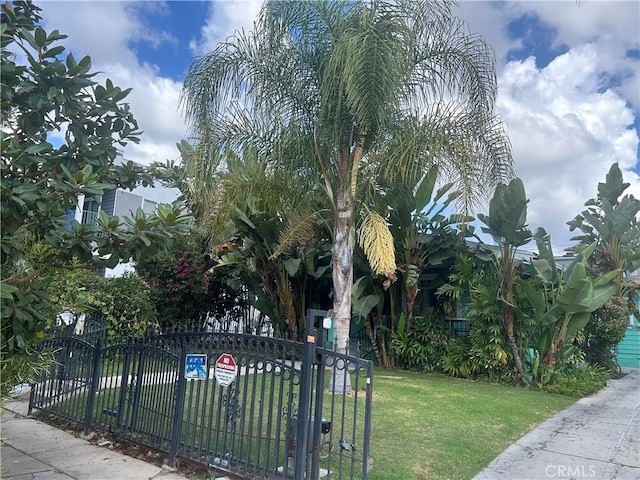 4727 Oakwood Ave, Los Angeles, CA 90004 - photo 1