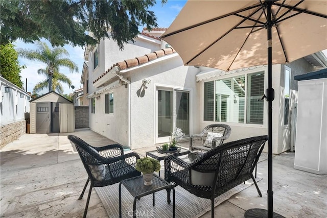 2 Chestnut Dr, Aliso Viejo, CA 92656 - view of patio with an outdoor hangout area