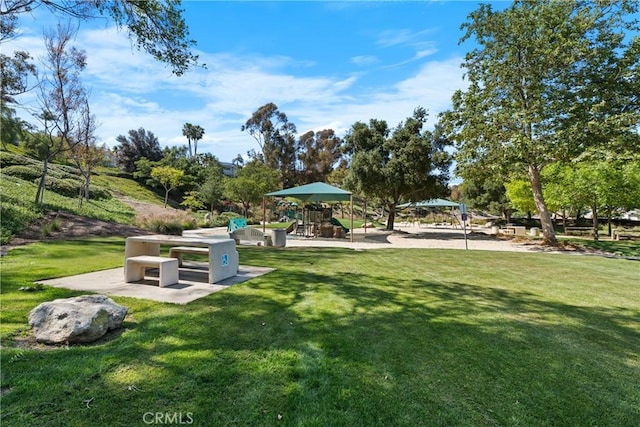 2 Chestnut Dr, Aliso Viejo, CA 92656 - view of community featuring a playground and a lawn