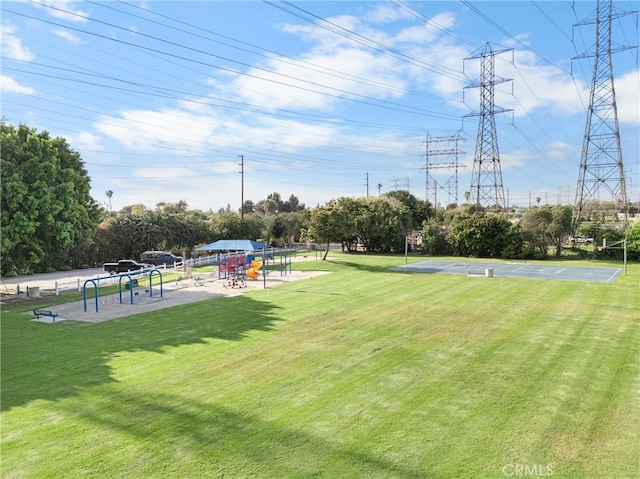 109 Loyola, Seal Beach, CA 90740 - view of property's community with a lawn and community basketball court
