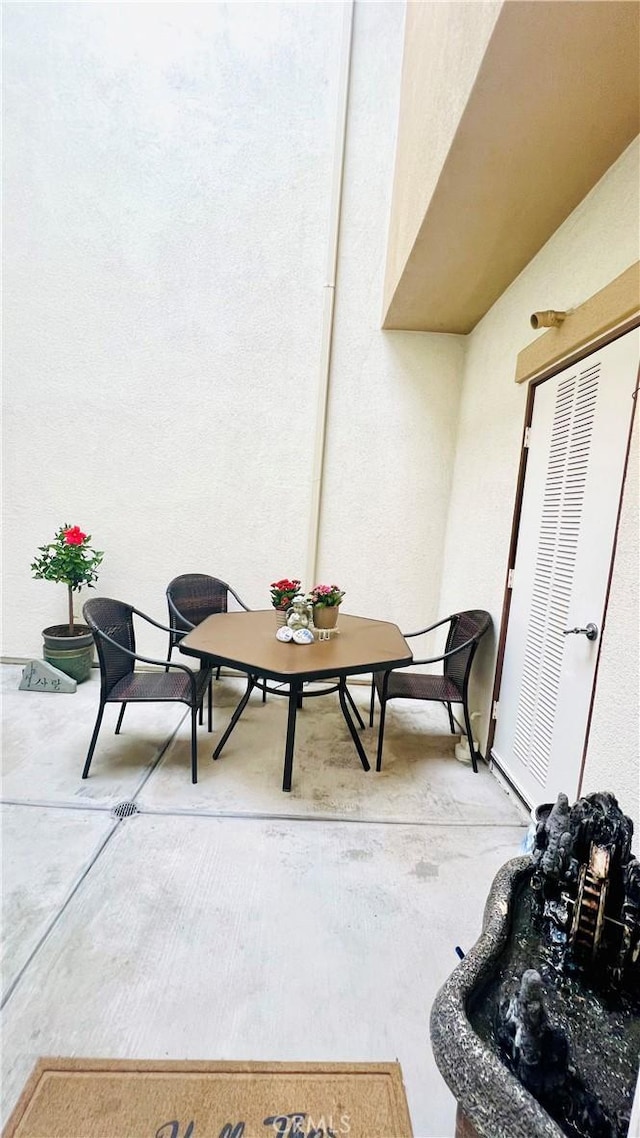 2652 W Madison Cir, Anaheim, CA 92801 - balcony with outdoor dining space and a patio area