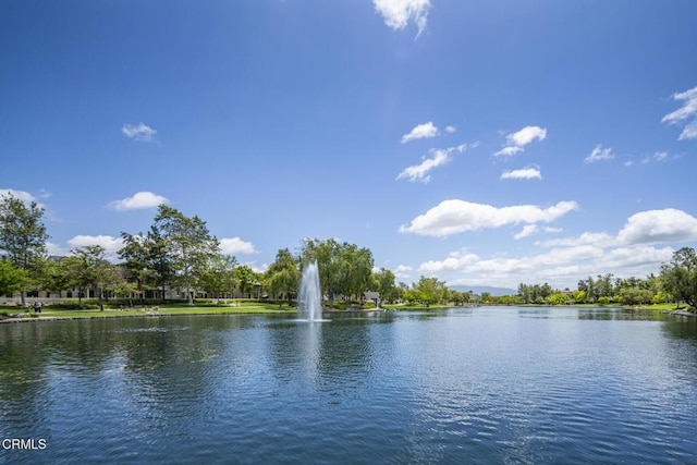 40197 Gallatin Ct, Temecula, CA 92591 - water view